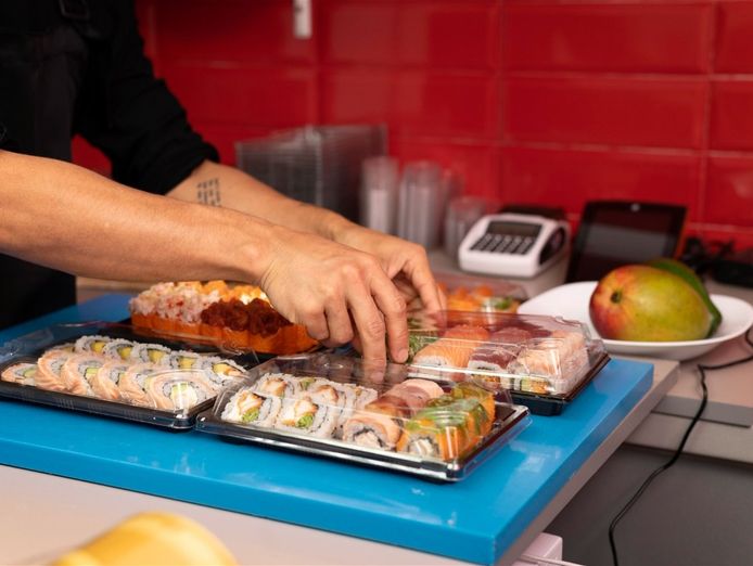 sushi-shop-in-shopping-centre-near-cheltenham-1