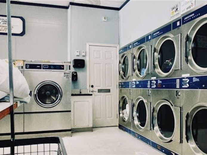 established-5-year-coin-laundry-for-sale-2