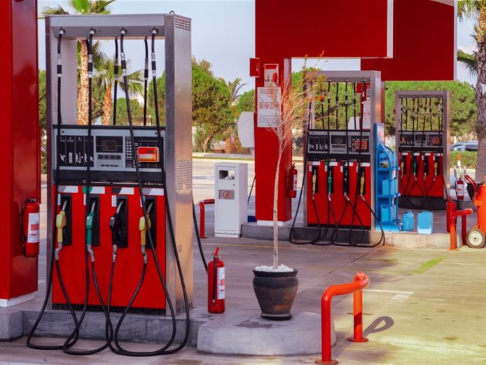 prime-service-station-for-sale-southeastern-suburb-1
