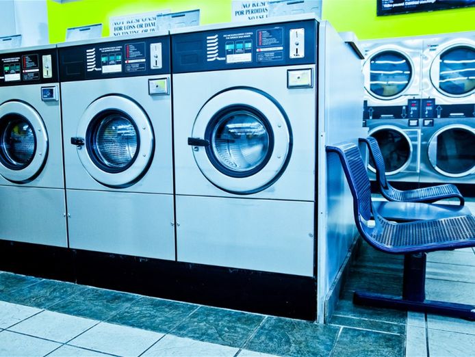 under-offer-thriving-coin-laundry-business-brunswick-area-1
