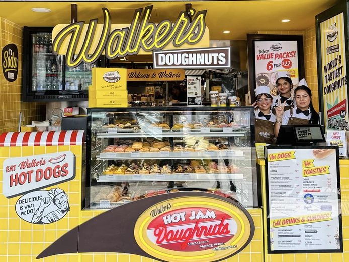 worlds-tastiest-doughnuts-coffee-always-fresh-never-frozen-0