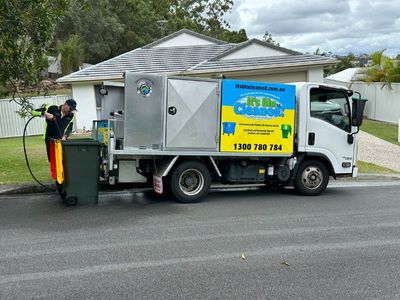 established-bayside-bin-cleaning-business-truck-clients-included-5