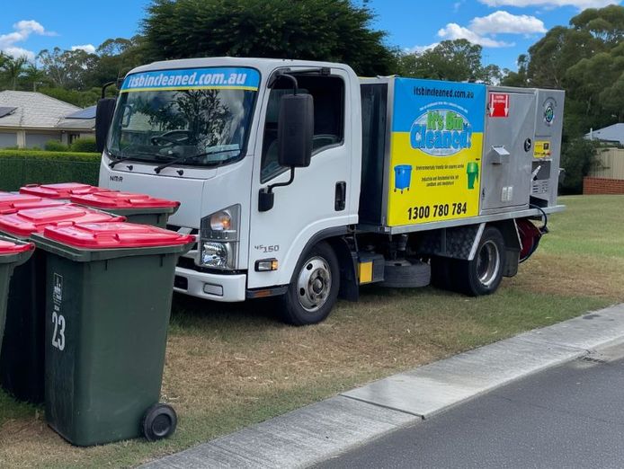 established-bayside-bin-cleaning-business-truck-clients-included-6