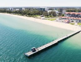 Prime Beachfront Café Opportunity – Rockingham