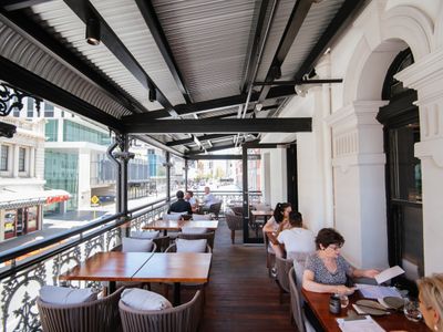 stunning-1-7m-fit-out-bar-restaurant-with-balcony-and-city-views-1