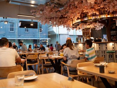 excellent-corner-location-japanese-restaurant-with-sales-around-3-000-000-2