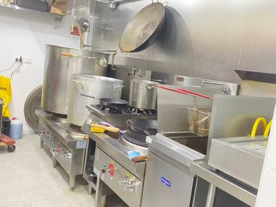 modern-restaurant-with-quality-fit-out-in-belmont-1