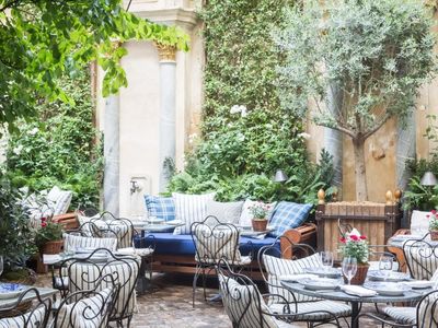 charming-french-restaurant-with-high-sales-and-cheap-rent-a-rare-opportunity-0