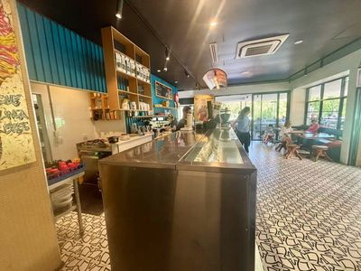 thriving-coastal-cafe-in-the-heart-of-city-beach-1