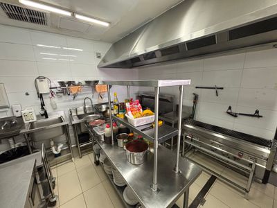 cannington-ready-to-go-restaurant-cheap-883-75-week-base-rent-4