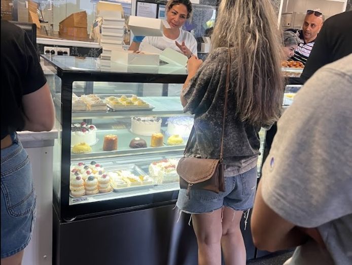 your-dream-local-bakery-long-standing-business-with-high-traffic-exposure-1