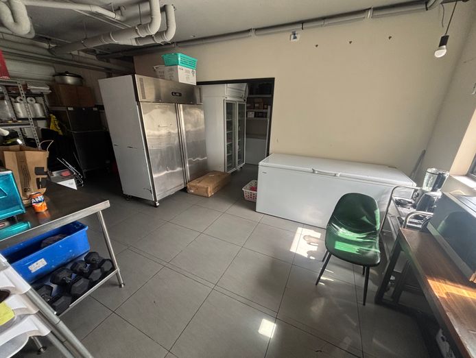 cannington-ready-to-go-restaurant-cheap-883-75-week-base-rent-5