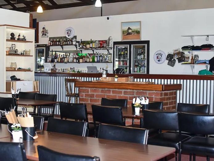 tavern-pub-accommodation-regional-wa-investment-opportunity-1