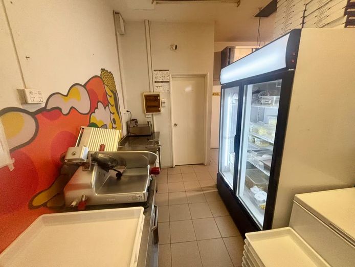 under-offer-prime-individual-pizza-brand-opportunity-in-balcatta-2