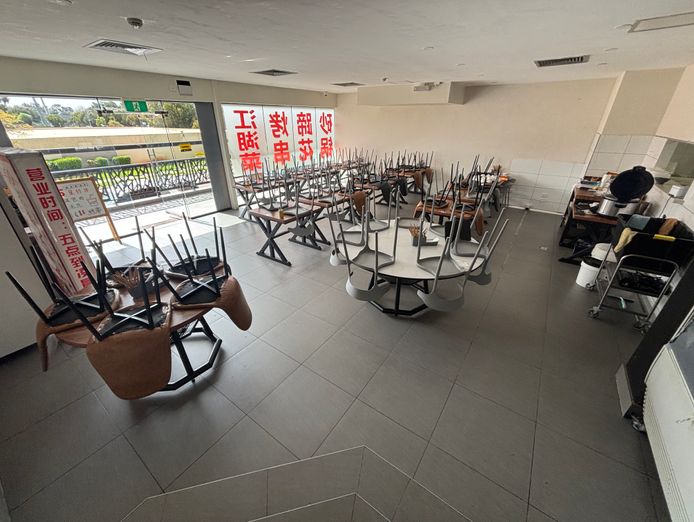 cannington-ready-to-go-restaurant-cheap-883-75-week-base-rent-1