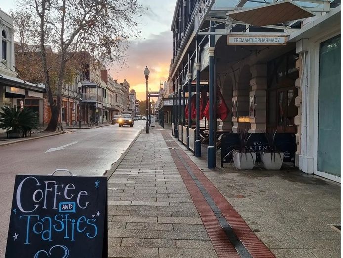 outstanding-coffee-bar-in-freo-with-low-rent-2