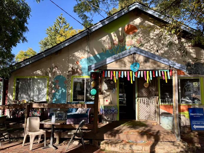 cafe-has-annual-sales-over-900-000-but-no-rent-how-can-this-be-possible-1