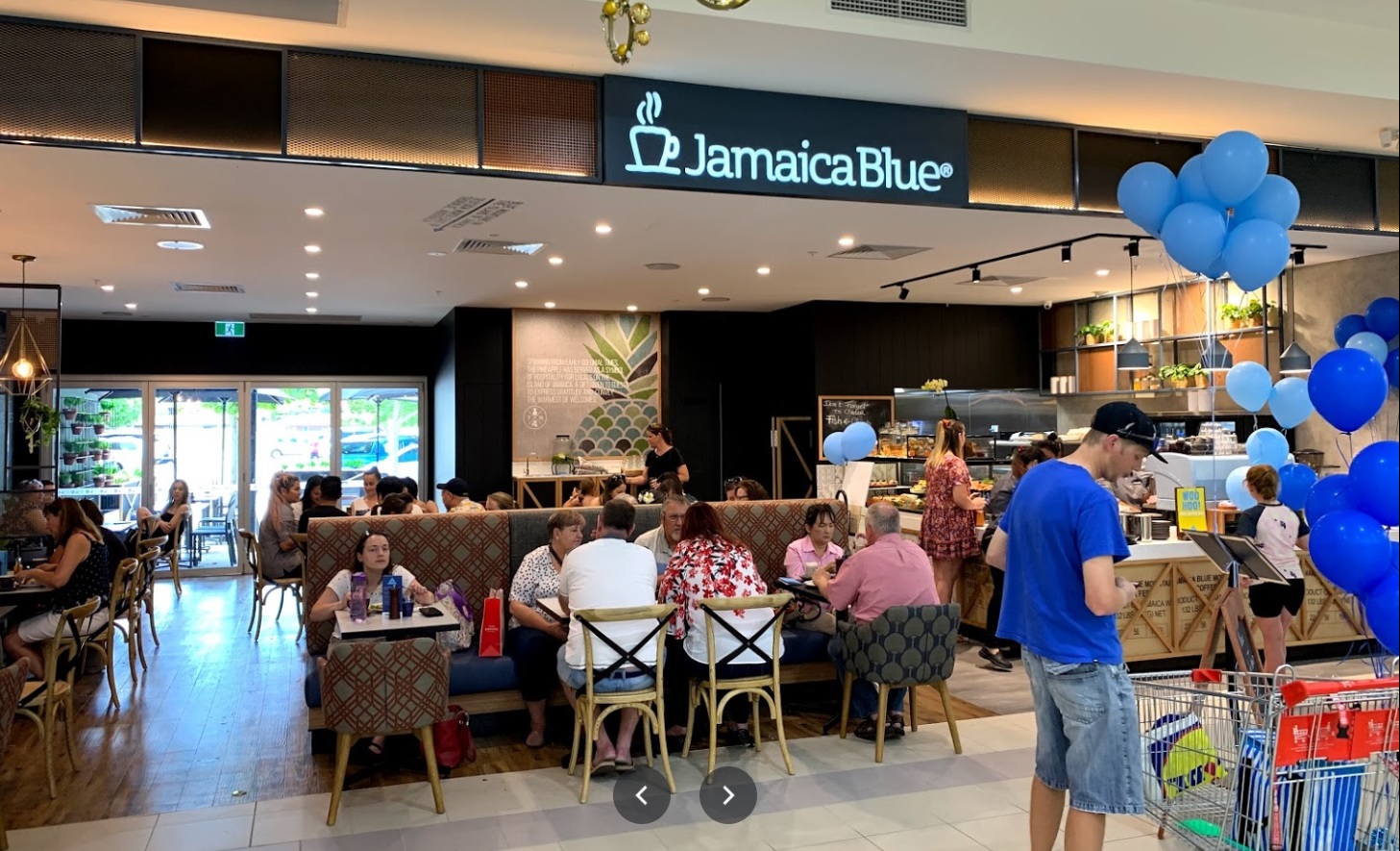 The only Cafe in the shopping centre in Perth Greater WA