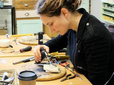 retail-jewellery-watch-repair-workshop-1