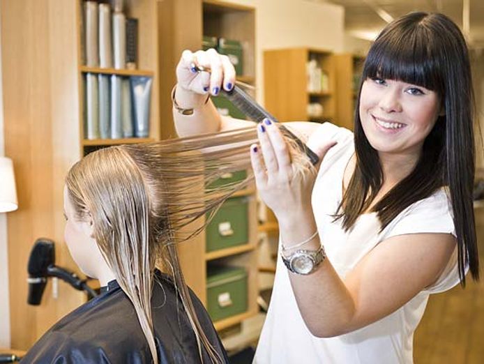 boutique-luxury-hair-salon-under-management-0