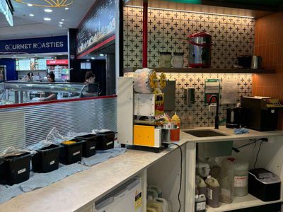 restaurant-in-a-foodcourt-busy-shopping-centre-in-salisbury-downs-5