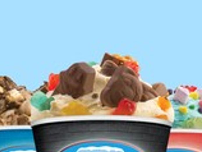 ice-cream-franchise-popular-bayside-location-4