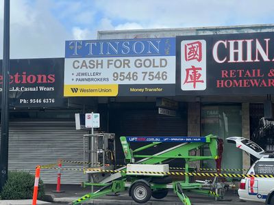 2-businesses-for-sale-www-lifthire-com-au-www-dandenongsigns-com-au-1