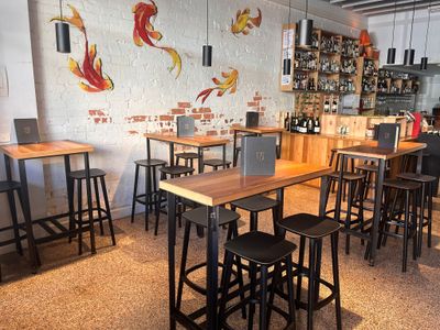 stylish-licensed-wine-bar-restaurant-under-management-long-lease-0