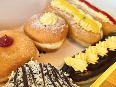 now-available-walkers-doughnuts-franchise-in-vic-country-central-0