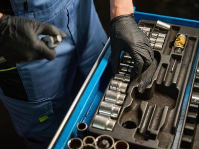 mechanical-workshop-automotive-business-for-sale-melbournes-south-east-0