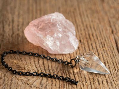 established-crystal-gift-wellness-business-0