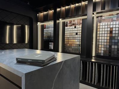 premium-kitchen-bathroom-showroom-priced-below-replacement-cost-0