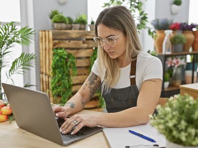 thriving-melbourne-cbd-plant-business-for-sale-0