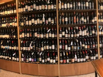stylish-licensed-wine-bar-restaurant-under-management-long-lease-3