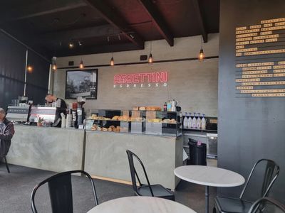 rare-28-000-malvern-east-cafe-site-with-residence-garage-multi-use-potential-0