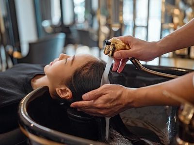 long-established-hair-salon-sunshine-owner-retiring-for-sale-0
