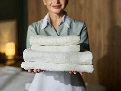 commercial-laundry-linen-hire-business-1-5m-turnover-under-management-0