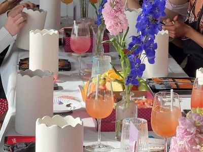 tipsy-artist-paint-sip-events-business-no-artistic-experience-required-3