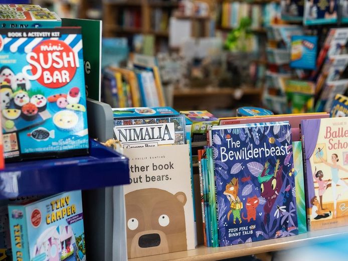 bookstore-and-educational-resource-centre-for-sale-0