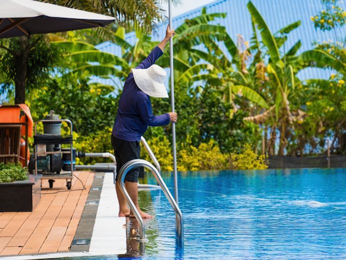 rare-live-in-caretaker-business-whitsundays-0