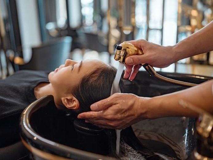 long-established-hair-salon-sunshine-owner-retiring-for-sale-0