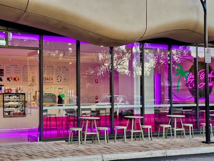 booming-acai-cafe-bayside-location-brand-new-luxury-fit-out-0