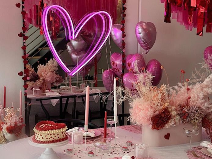 thriving-events-styling-personalised-gifting-business-strong-brand-0