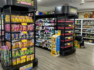 friendly-grocer-supermarket-plus-liquor-for-sale-tamworth-1