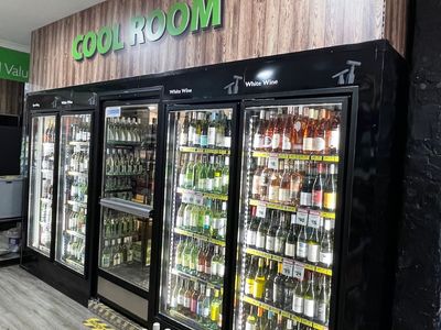friendly-grocer-supermarket-plus-liquor-for-sale-tamworth-3