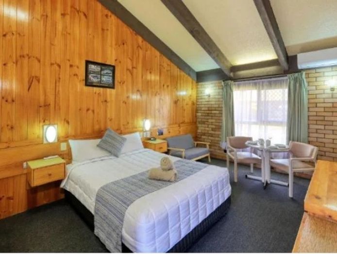 freehold-motel-for-sale-warrumbungle-shire-1