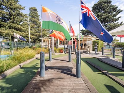 mini-golf-by-the-sea-3