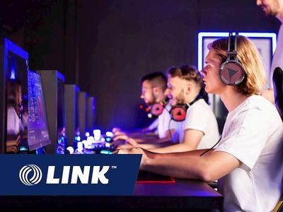 internet-cafe-cybercafe-karaoke-vending-machine-under-management-in-brisba-1