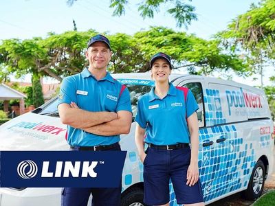 make-a-splash-with-your-own-poolwerx-franchise-queensland-central-coast-0