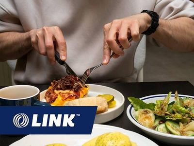 cafe-for-sale-central-gold-coast-must-sell-0